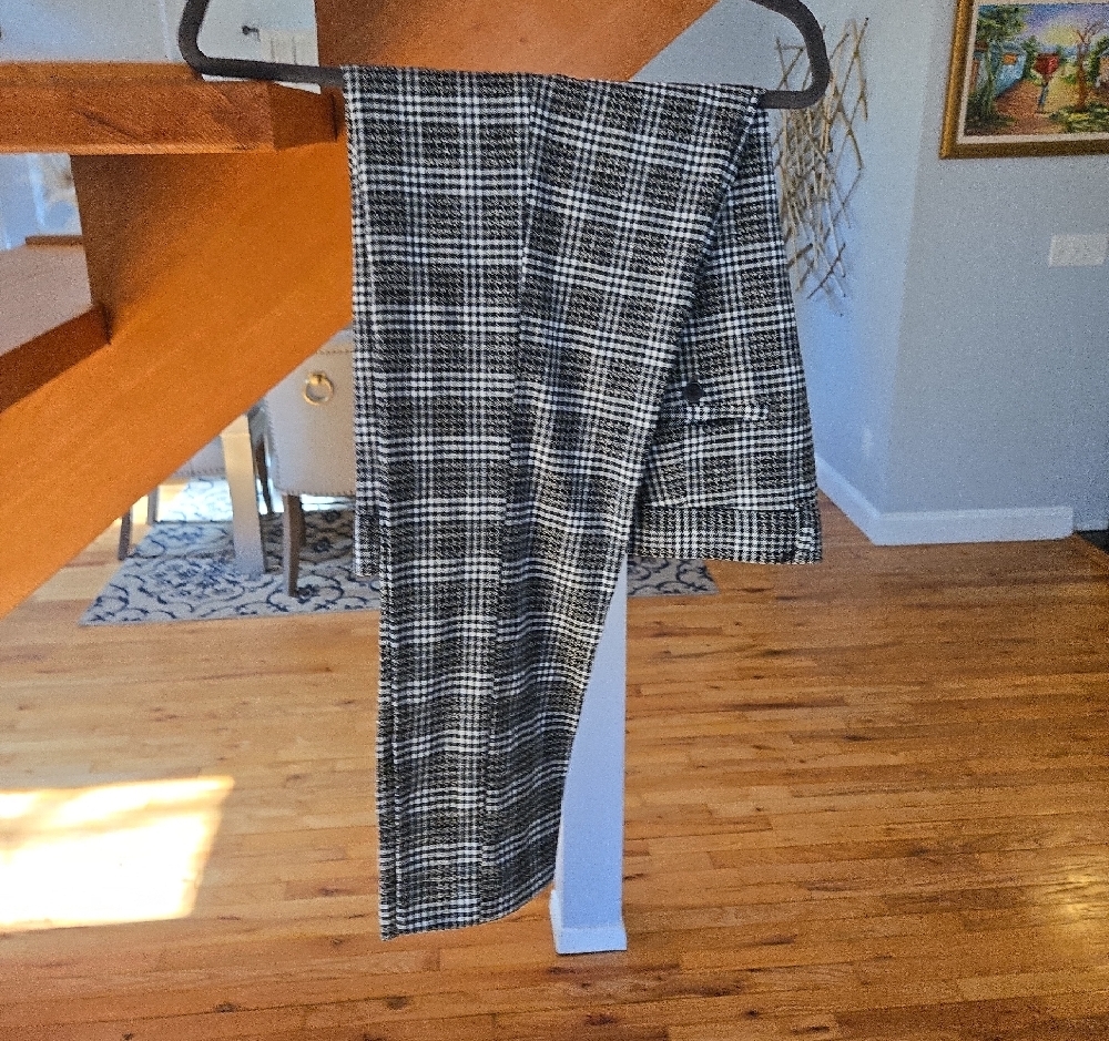 Owen Men's Wear Navy Plaid Suit - Picture 14 of 15